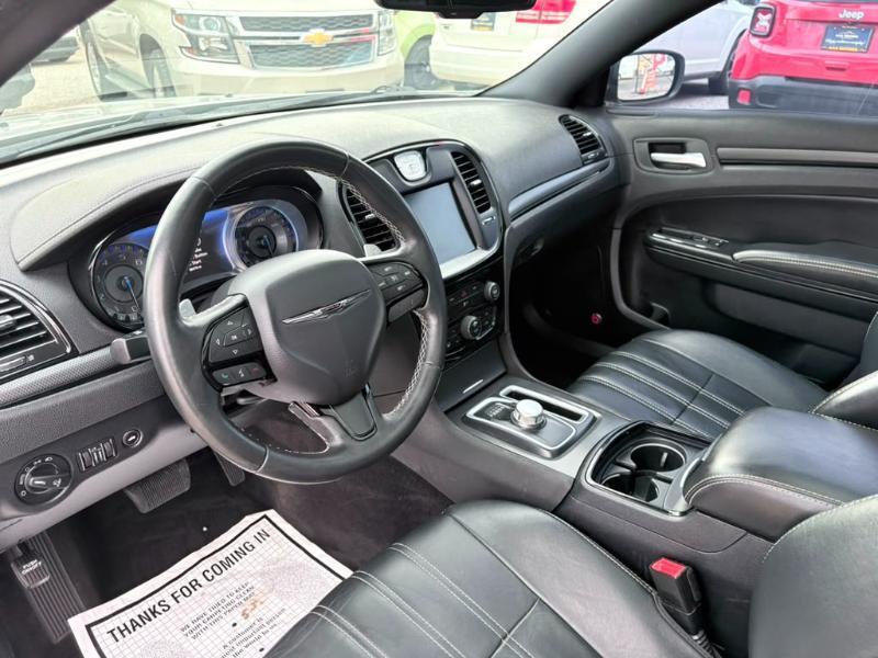 Chrysler 300 S V6 RWD 2015