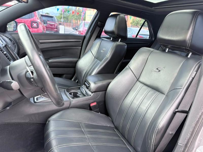 Chrysler 300 S V6 RWD 2015