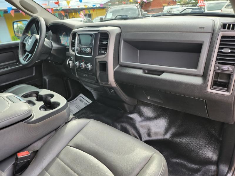 RAM 1500 Classic Tradesman Quad Cab 2WD 2019