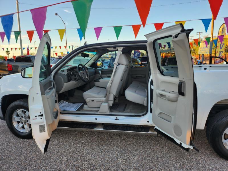 GMC Sierra photo 14