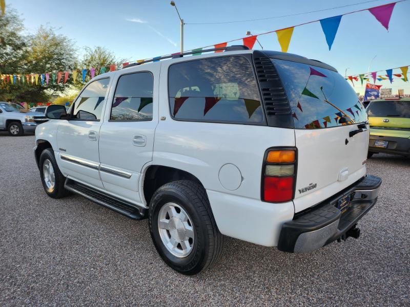GMC Yukon photo 3