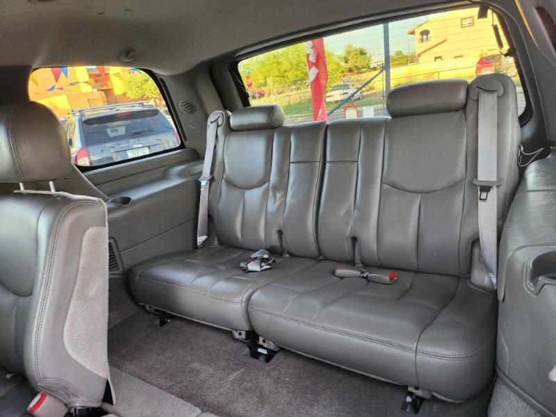 GMC Yukon photo 14