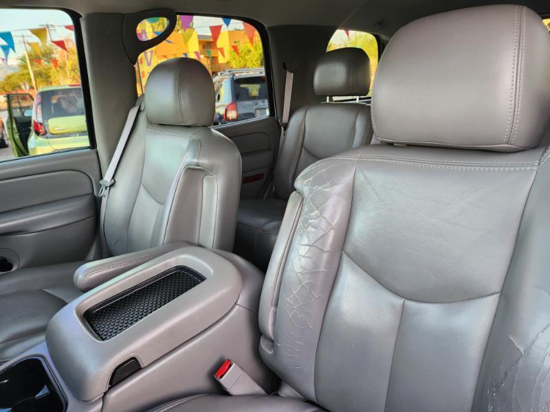 GMC Yukon photo 16