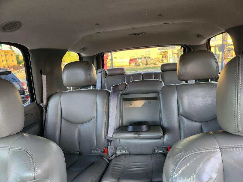 GMC Yukon photo 18