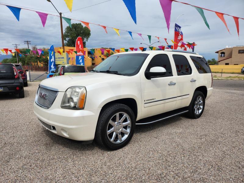 2009 GMC Yukon Denali 2WD