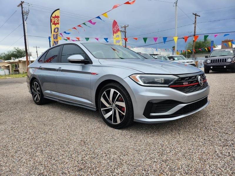 Volkswagen Jetta GLI photo 7