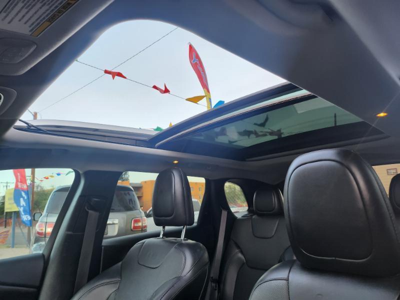 Jeep Cherokee Limited FWD 2019