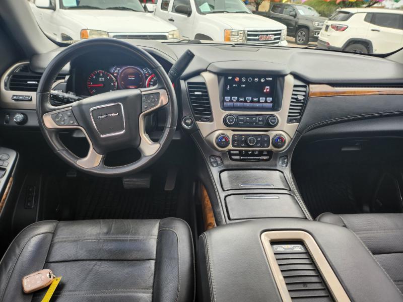 GMC Yukon photo 18