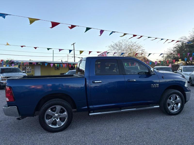 RAM 1500 Big Horn Crew Cab 2WD SWB 2016