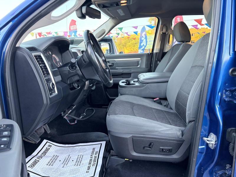 RAM 1500 Big Horn Crew Cab 2WD SWB 2016