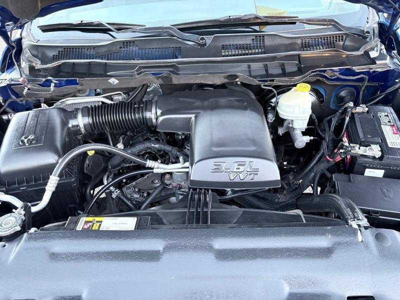 RAM 1500 Big Horn Crew Cab 2WD SWB 2016