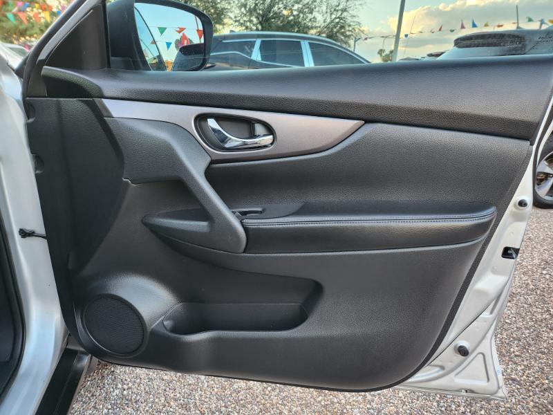 Nissan Rogue S 2WD 2016