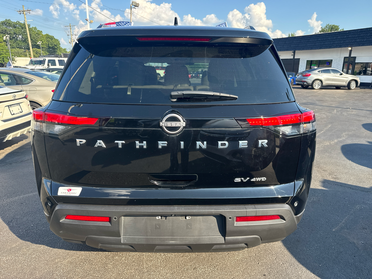 Nissan Pathfinder SV 4WD 2022 Nissan Pathfinder SV 4WD 2022