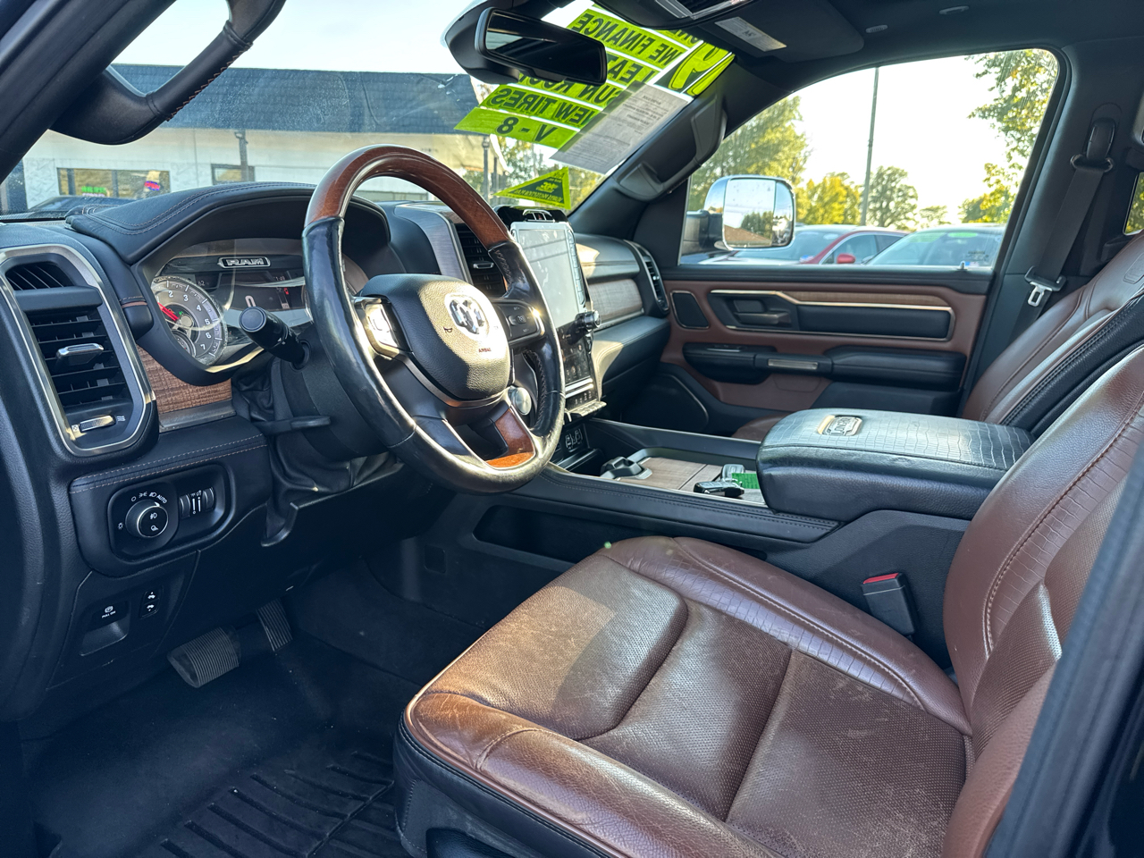 RAM 1500 4WD Crew Cab 140.5" Longhorn 2019 RAM 1500 4WD Crew Cab 140.5" Longhorn 2019