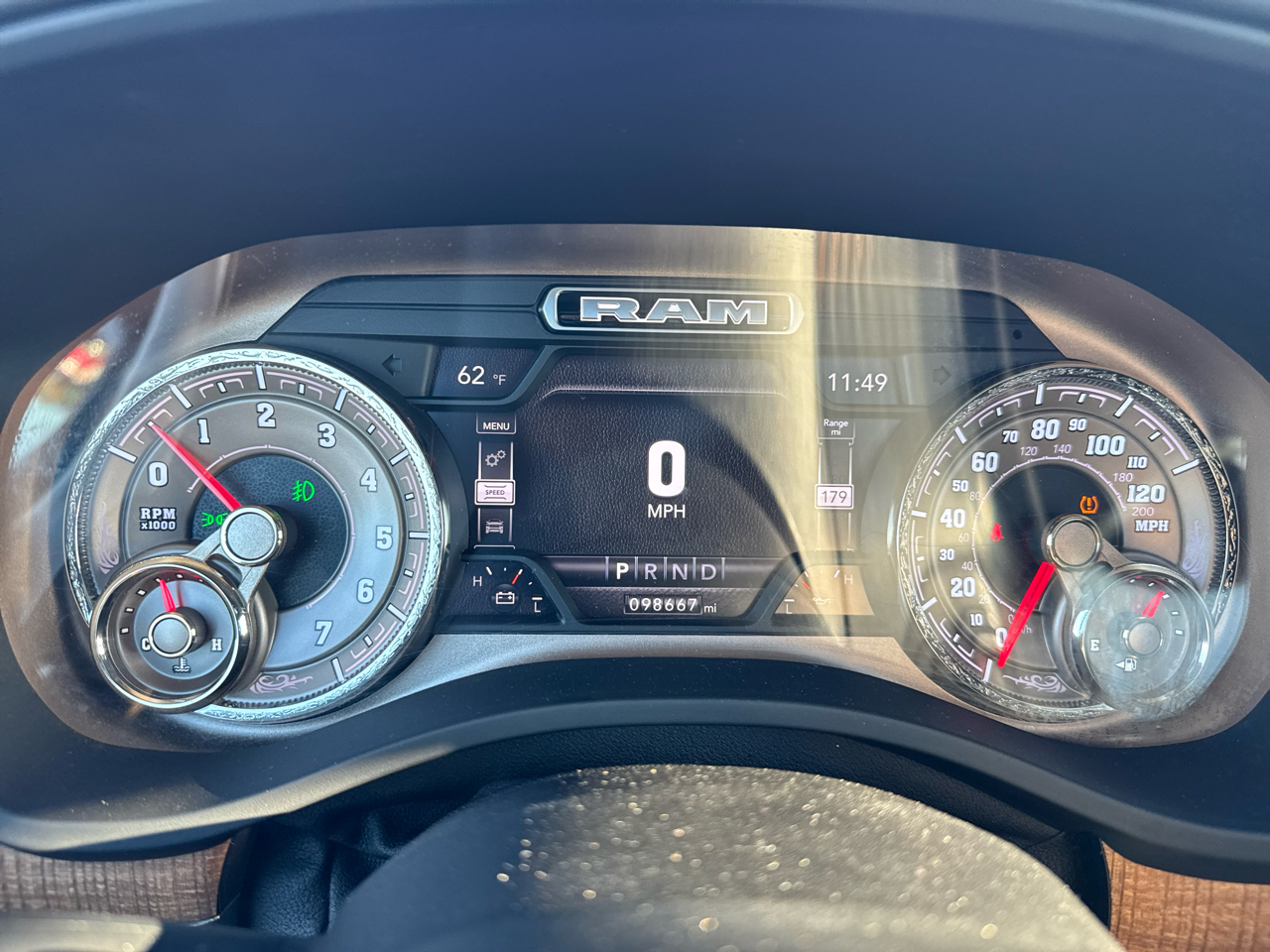 RAM 1500 4WD Crew Cab 140.5" Longhorn 2019 RAM 1500 4WD Crew Cab 140.5" Longhorn 2019