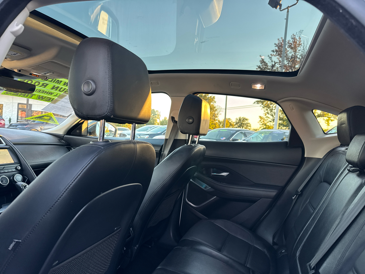 Jaguar E-Pace SE 2018 Jaguar E-Pace SE 2018