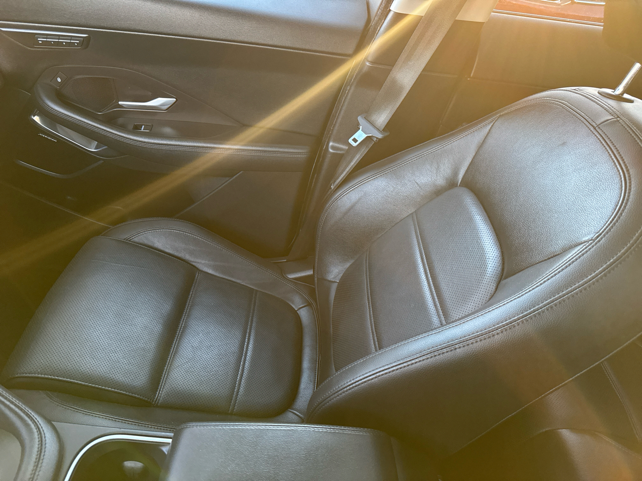 Jaguar E-Pace SE 2018 Jaguar E-Pace SE 2018