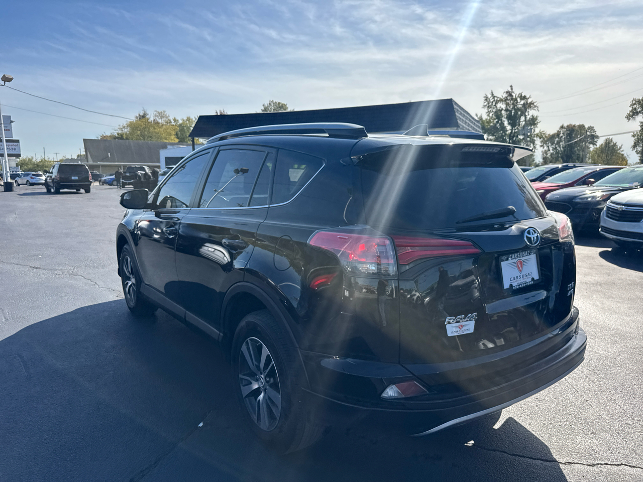 Toyota RAV4 XLE AWD 2017 Toyota RAV4 XLE AWD 2017