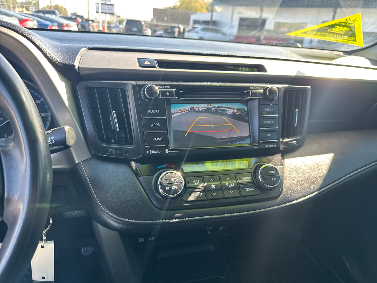 Toyota RAV4 XLE AWD 2017 Toyota RAV4 XLE AWD 2017