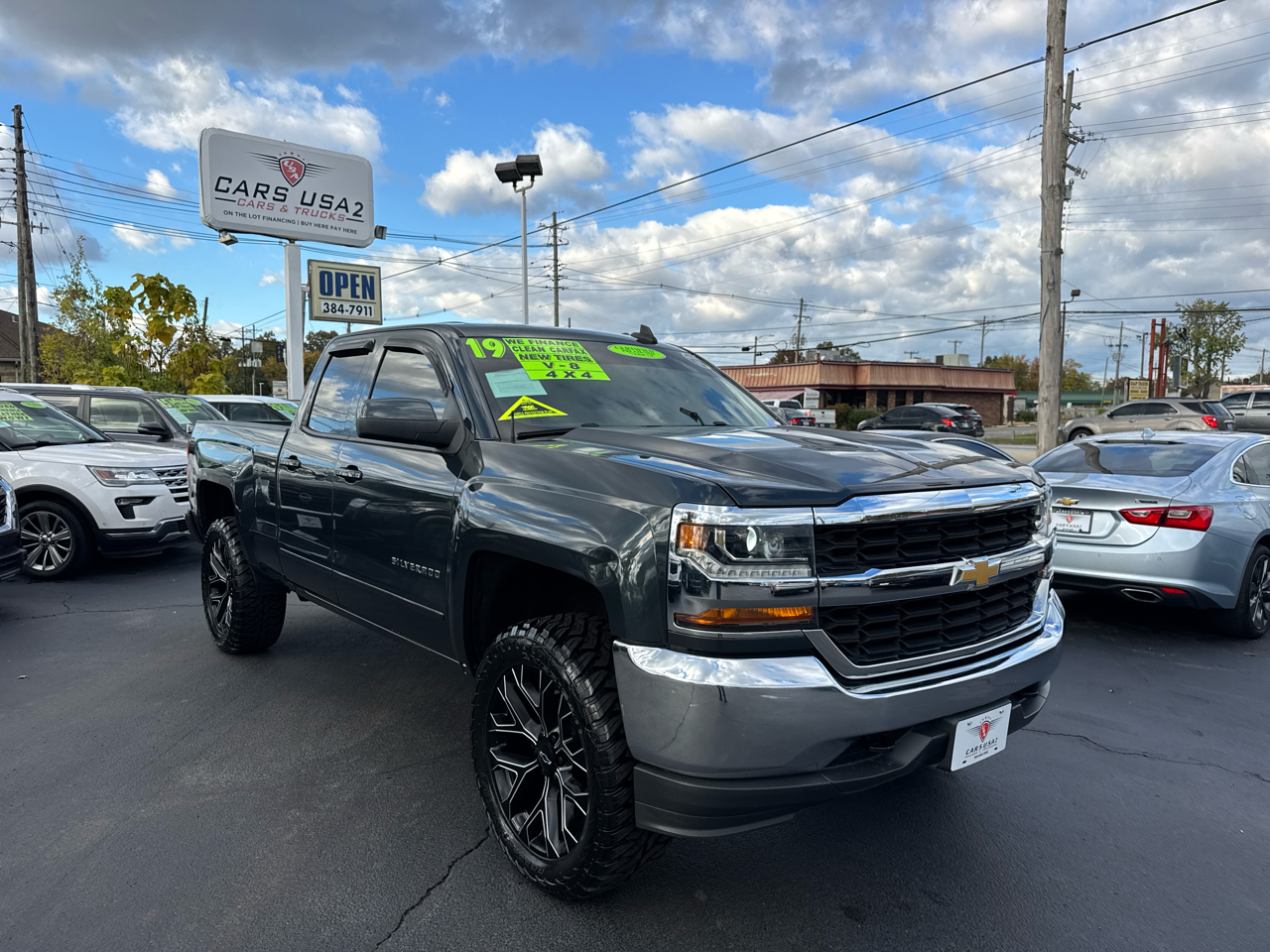 Chevrolet Silverado 1500 1LT Double Cab 4WD 2019 Chevrolet Silverado 1500 1LT Double Cab 4WD 2019