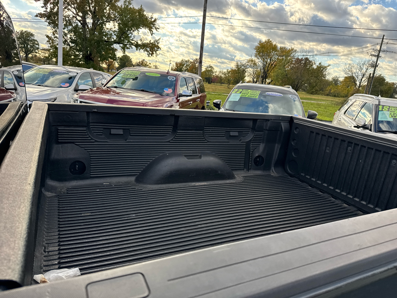 Chevrolet Silverado 1500 1LT Double Cab 4WD 2019 Chevrolet Silverado 1500 1LT Double Cab 4WD 2019