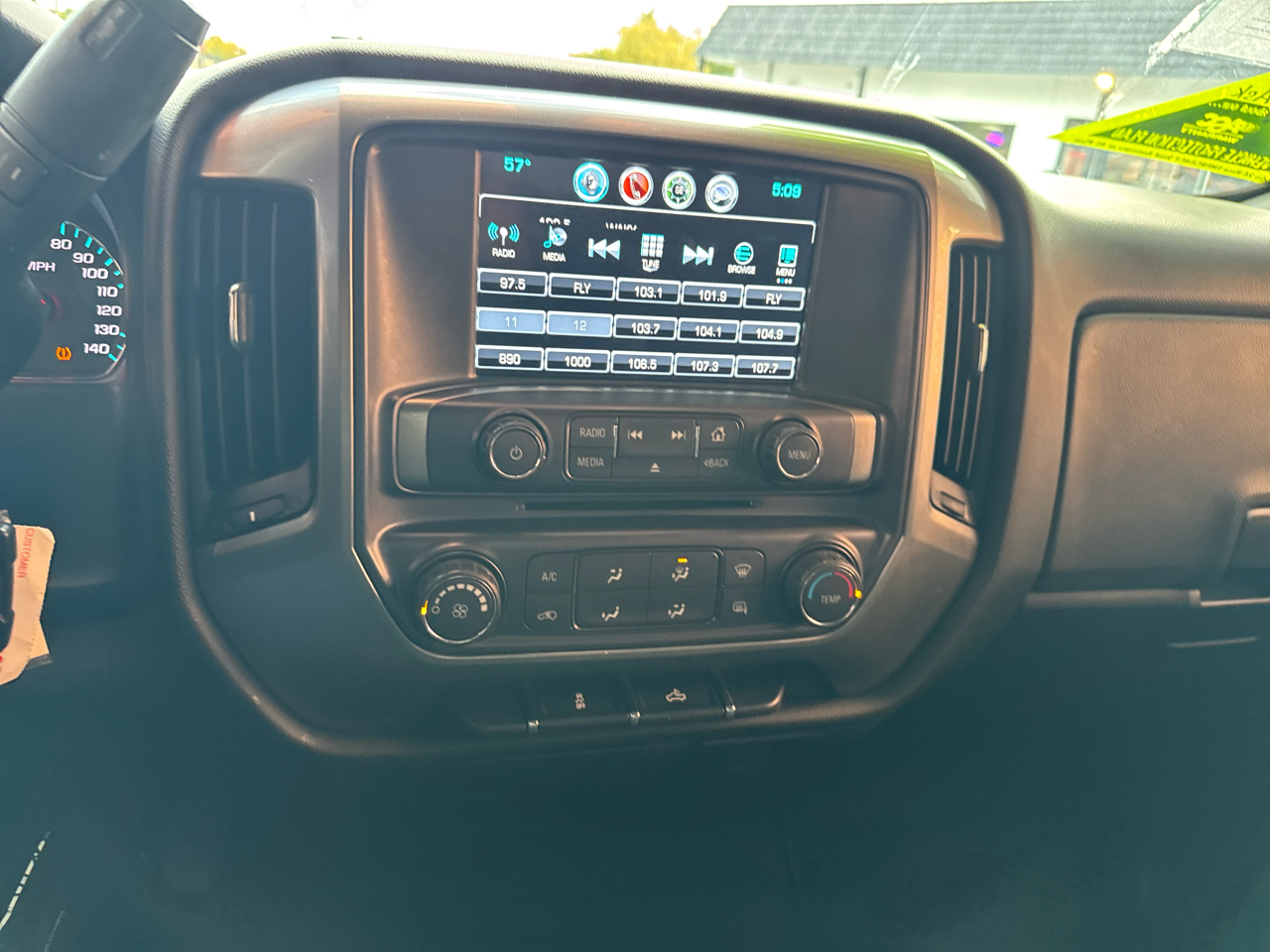 Chevrolet Silverado 1500 1LT Double Cab 4WD 2019 Chevrolet Silverado 1500 1LT Double Cab 4WD 2019