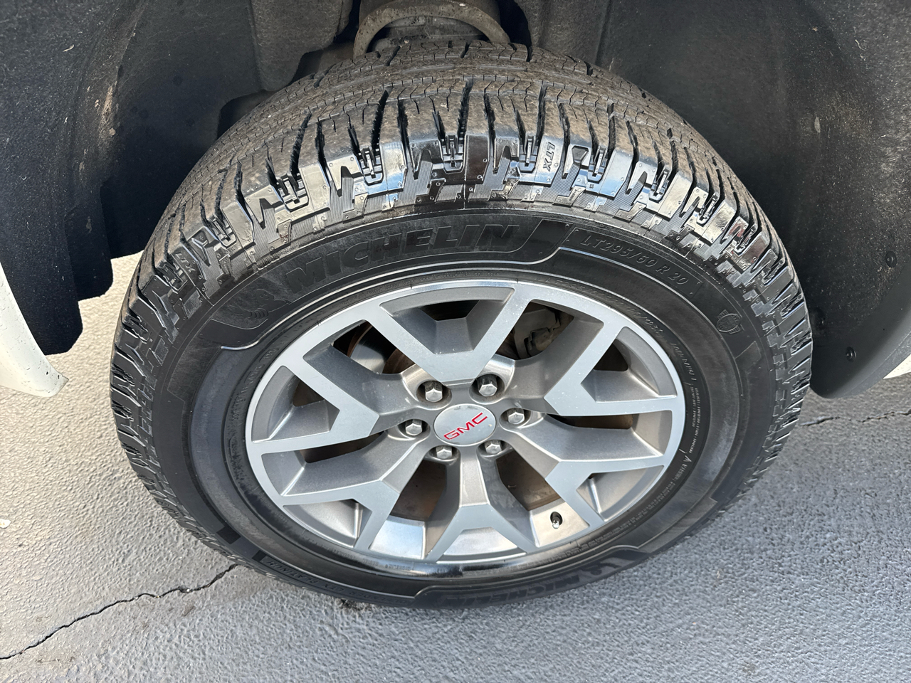 GMC Sierra 1500 4WD Crew Cab 143.5" SLE2 2015 GMC Sierra 1500 4WD Crew Cab 143.5" SLE2 2015