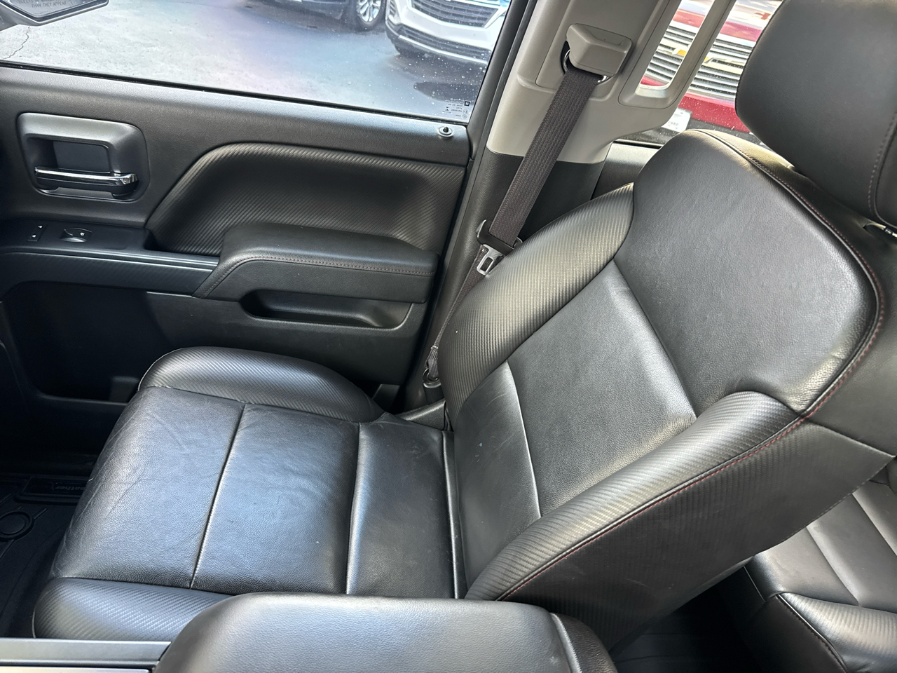 GMC Sierra 1500 4WD Crew Cab 143.5" SLE2 2015 GMC Sierra 1500 4WD Crew Cab 143.5" SLE2 2015