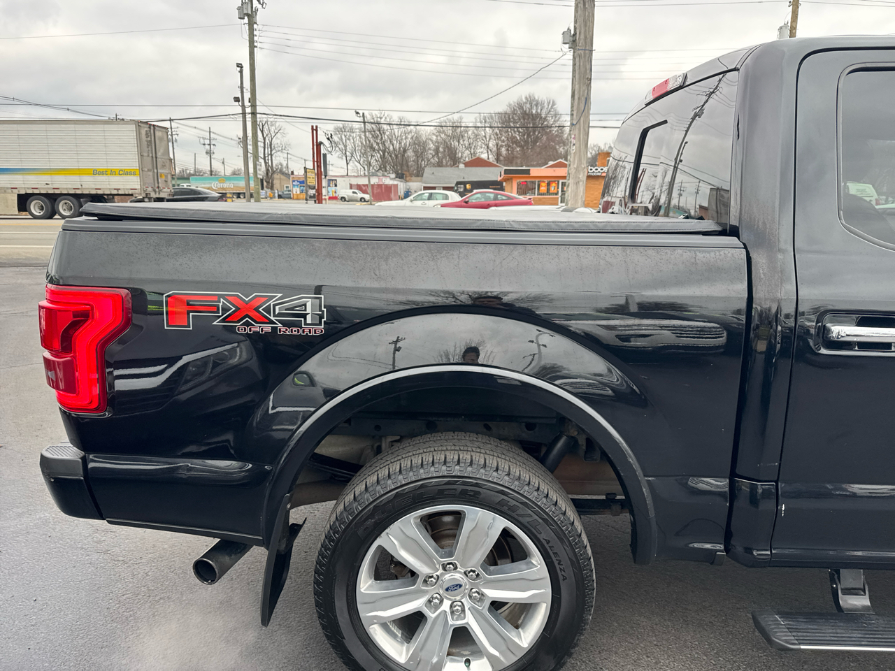 Ford F-150 4WD SuperCrew 145" Platinum 2016