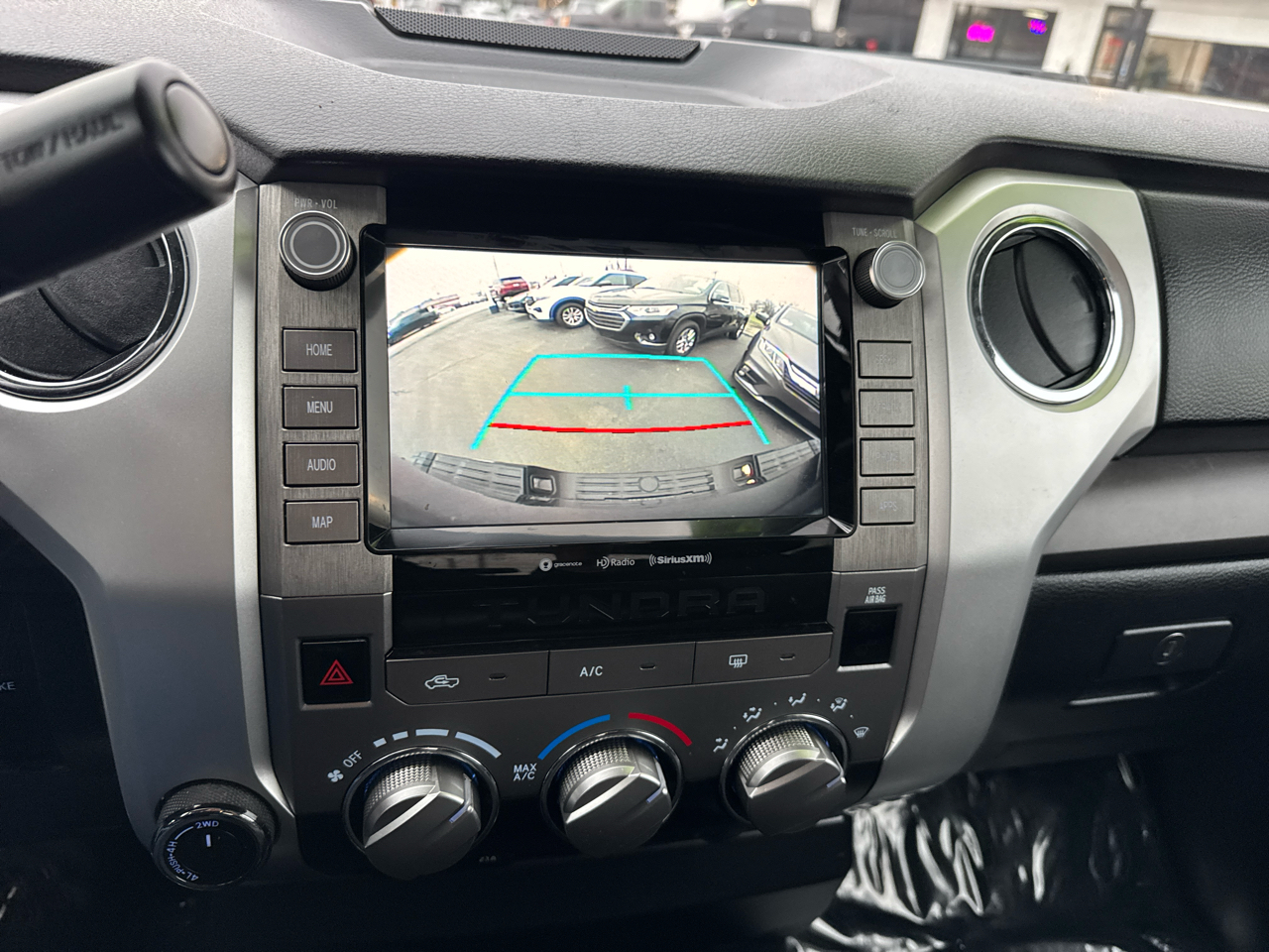 Toyota Tundra SR5 5.7L V8 CrewMax 4WD 2021