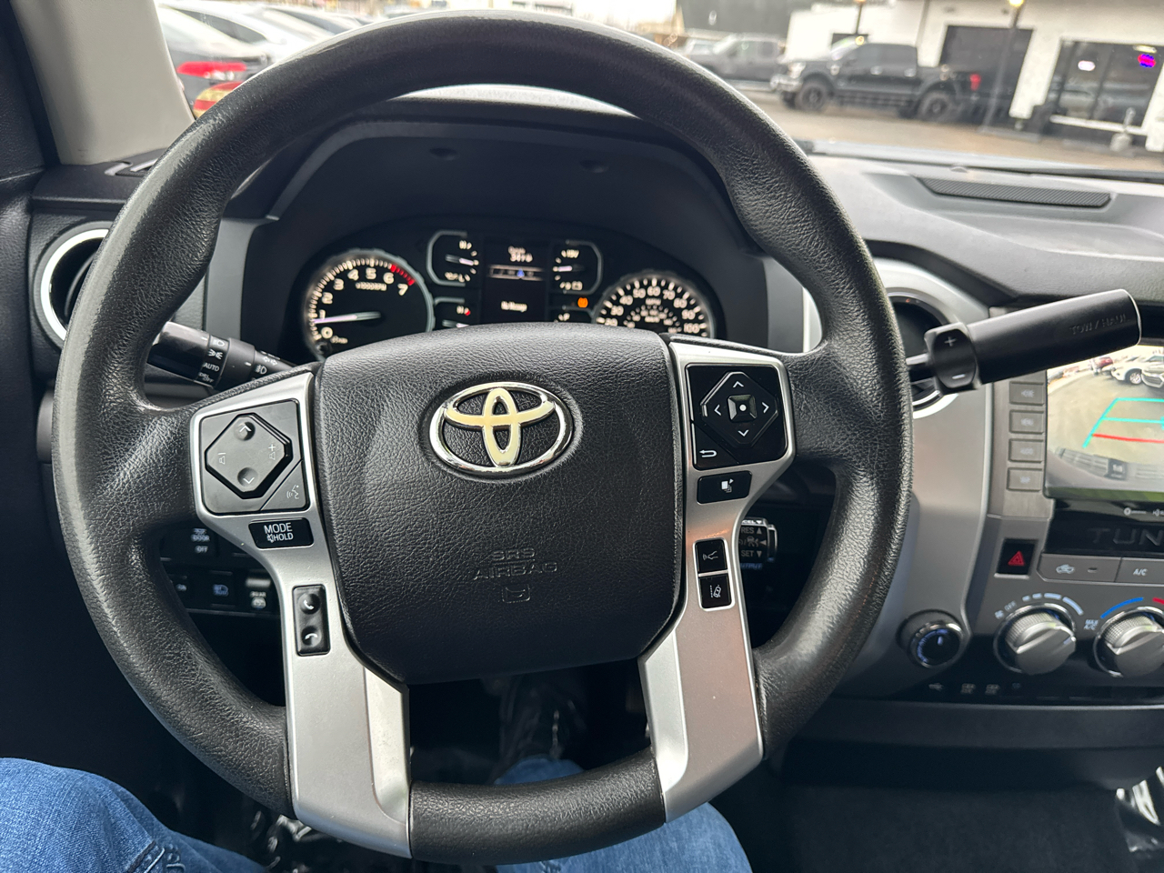 Toyota Tundra SR5 5.7L V8 CrewMax 4WD 2021