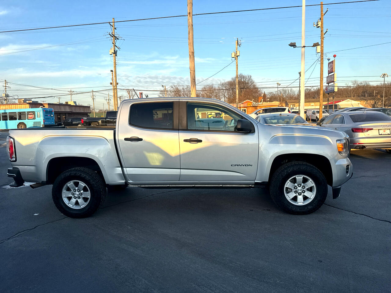GMC Canyon 2WD Crew Cab 128" 2017