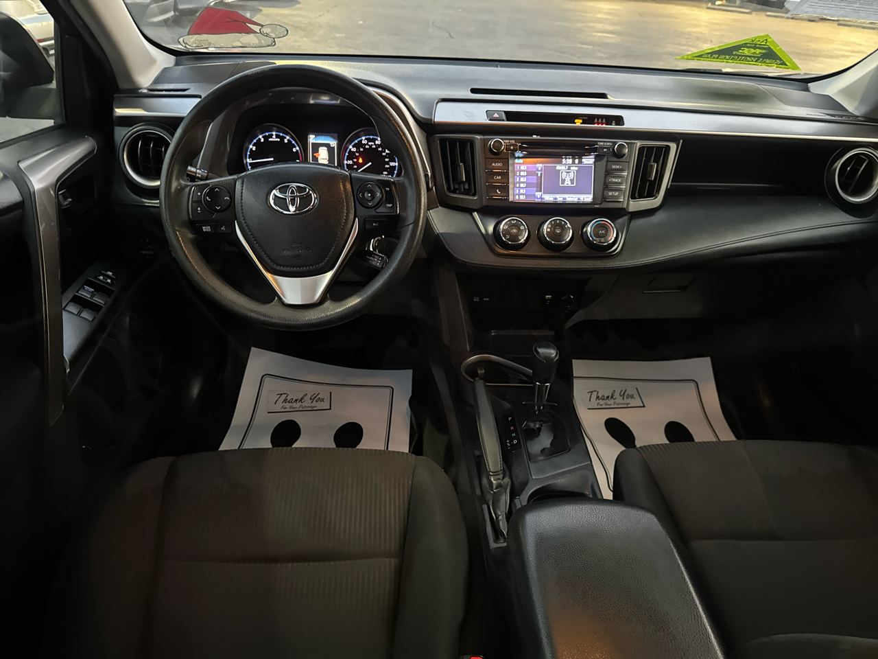 Toyota RAV4 LE AWD 2018