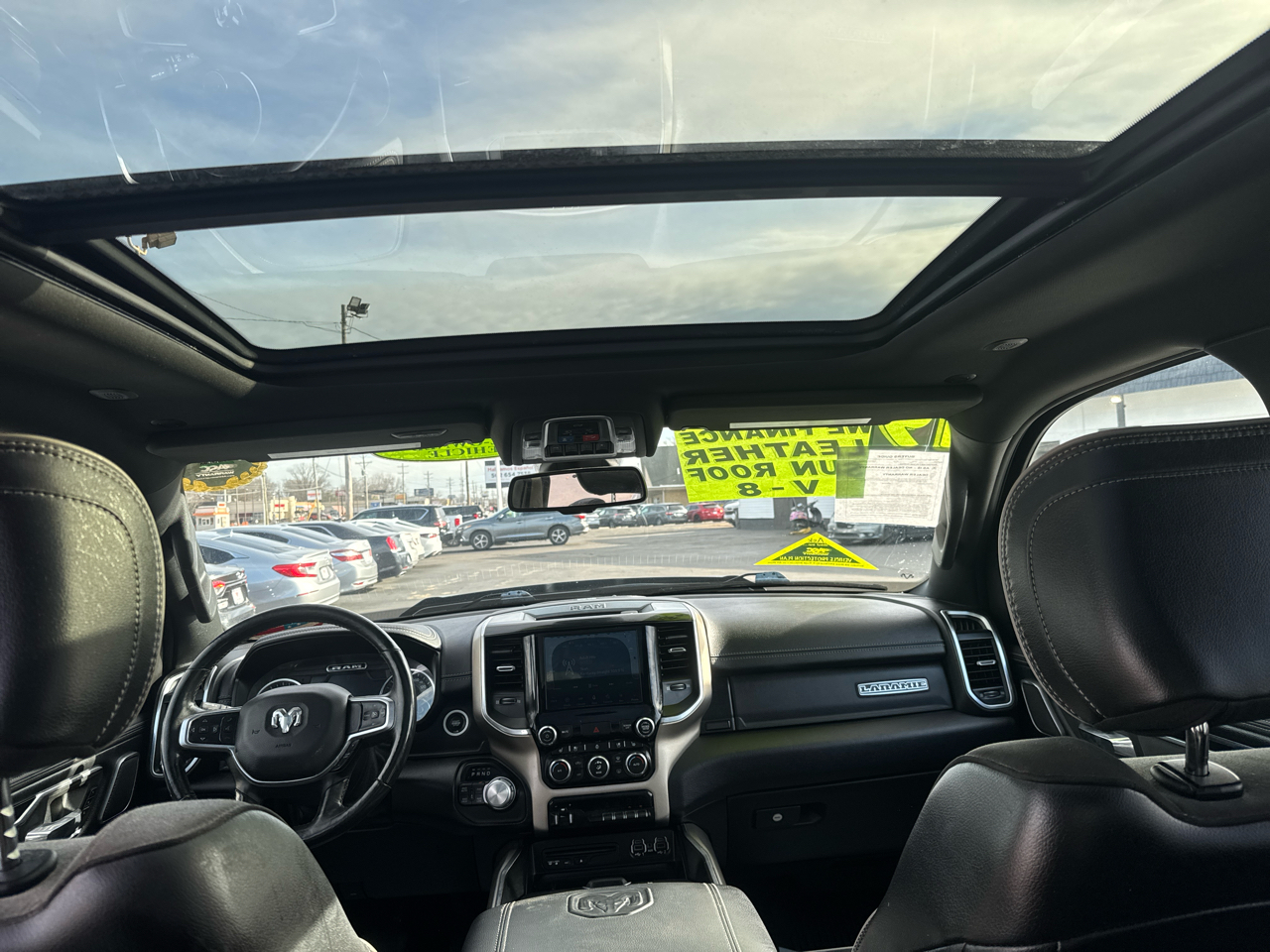 RAM 1500 Laramie Crew Cab SWB 4WD 2019