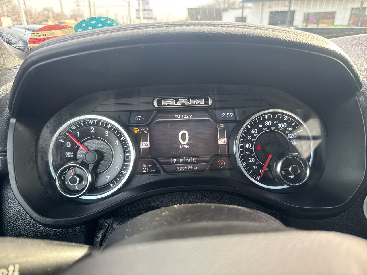 RAM 1500 Laramie Crew Cab SWB 4WD 2019