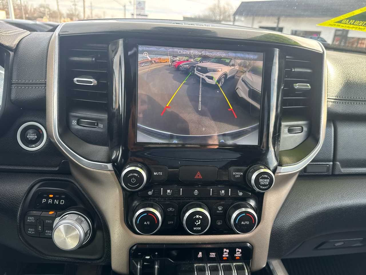 RAM 1500 Laramie Crew Cab SWB 4WD 2019