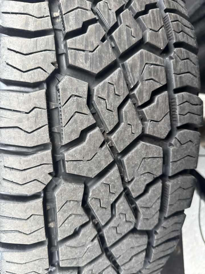 GMC Sierra 2500HD 4WD Ext Cab 143.5" SLE 2011