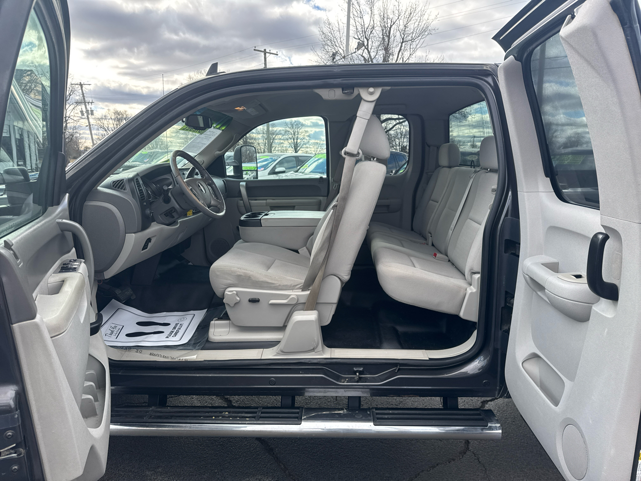 GMC Sierra 2500HD 4WD Ext Cab 143.5" SLE 2011