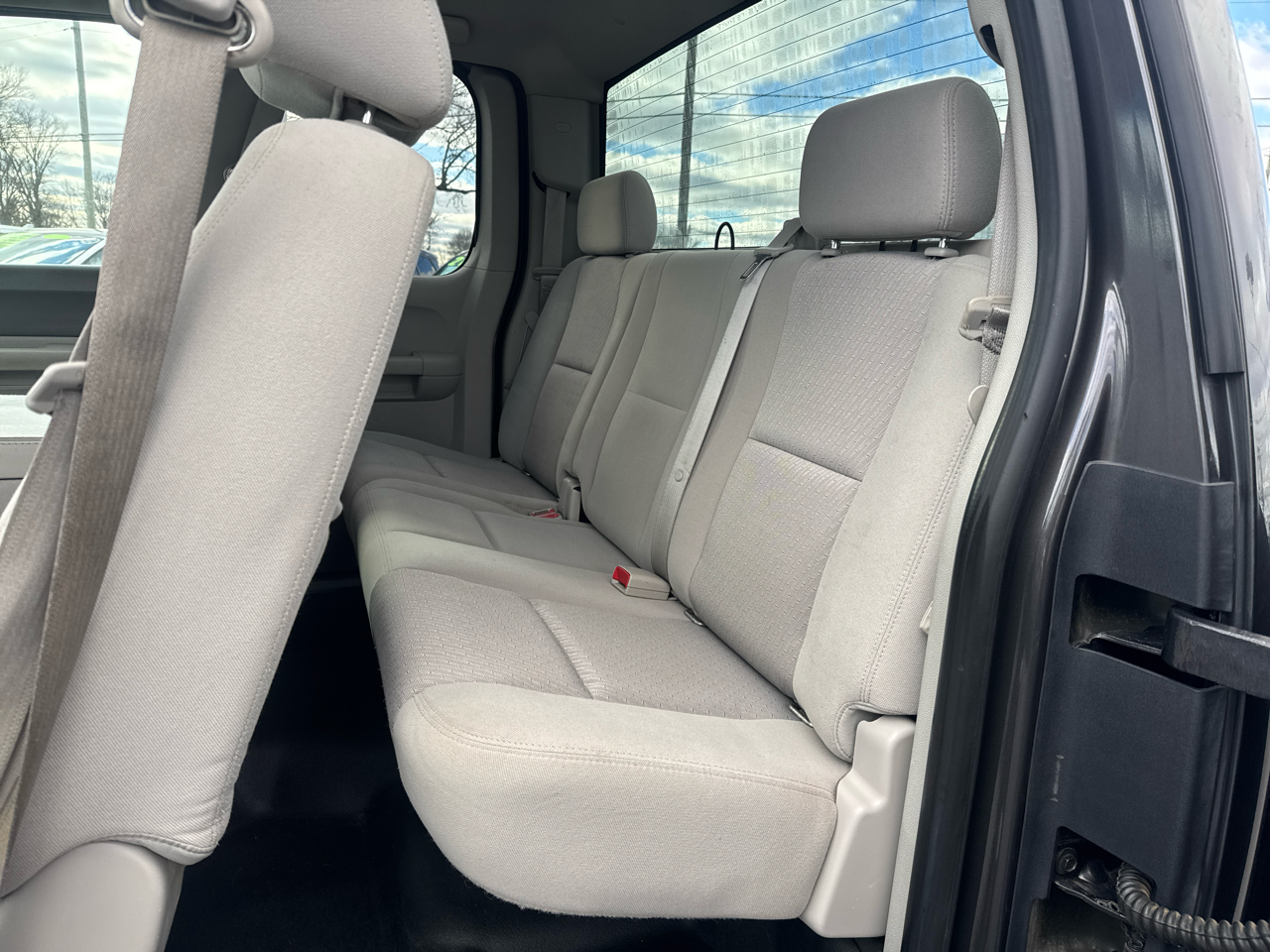 GMC Sierra 2500HD 4WD Ext Cab 143.5" SLE 2011