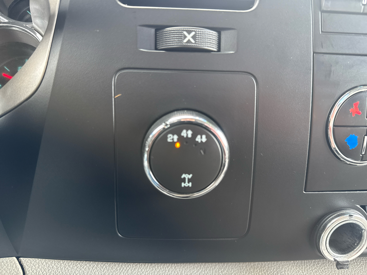 GMC Sierra 2500HD 4WD Ext Cab 143.5" SLE 2011