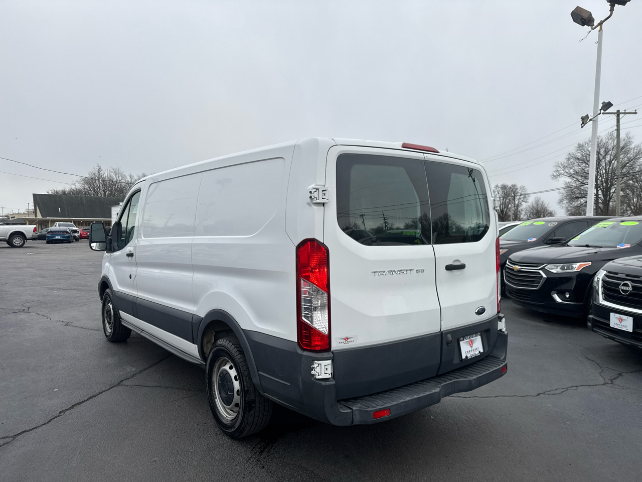 Ford Transit 150 Van Low Roof 60/40 Pass. 130-in. WB 2015