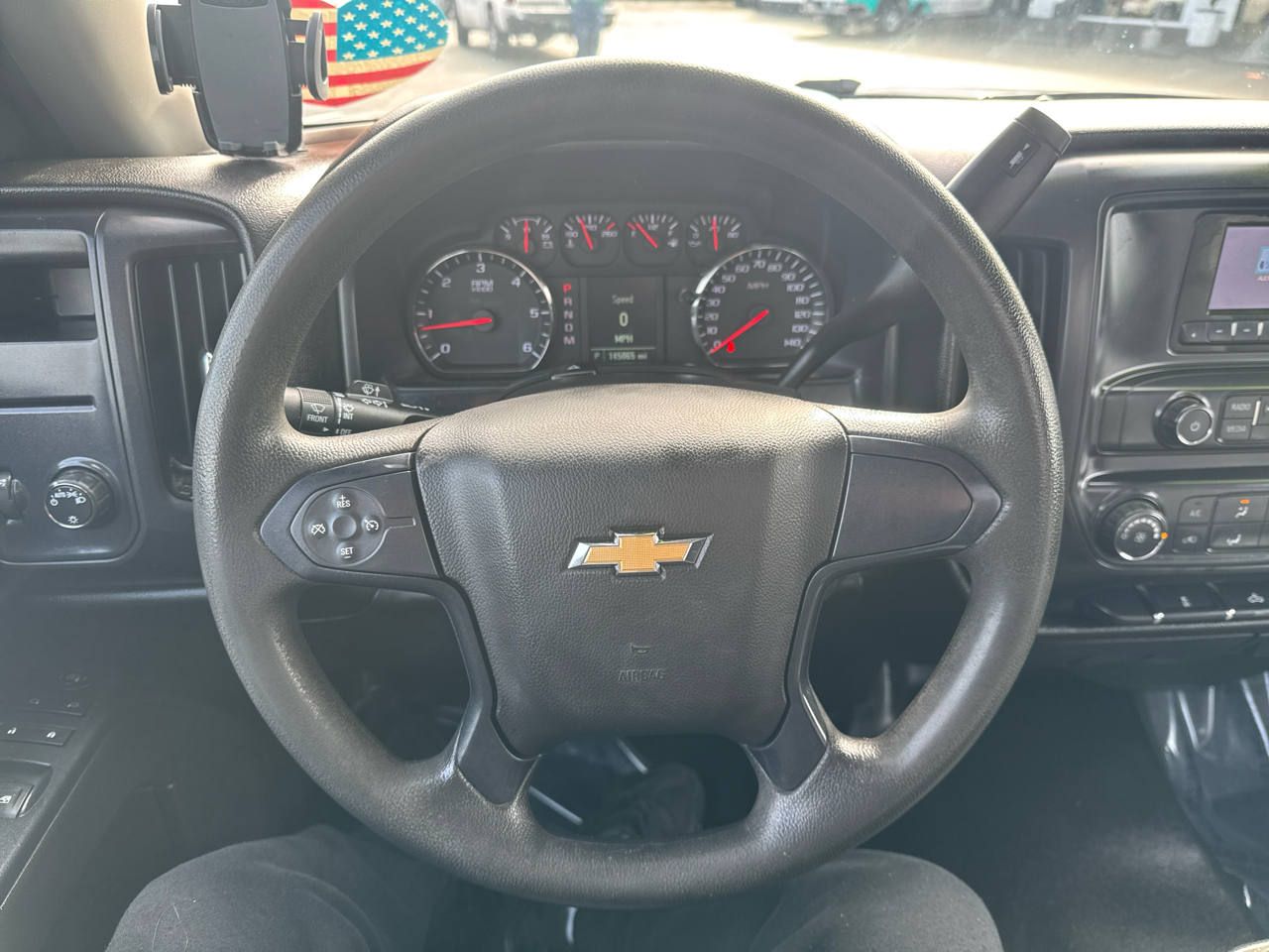 Chevrolet Silverado 1500 1LT Crew Cab 2WD 2015