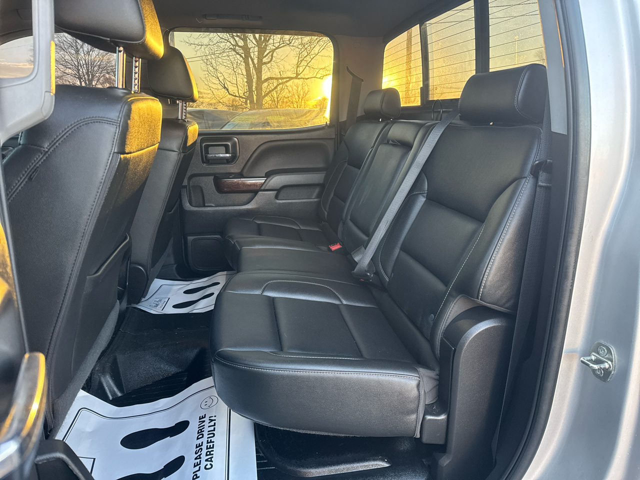 GMC Sierra 1500 4WD Crew Cab 143.5" SLT 2018