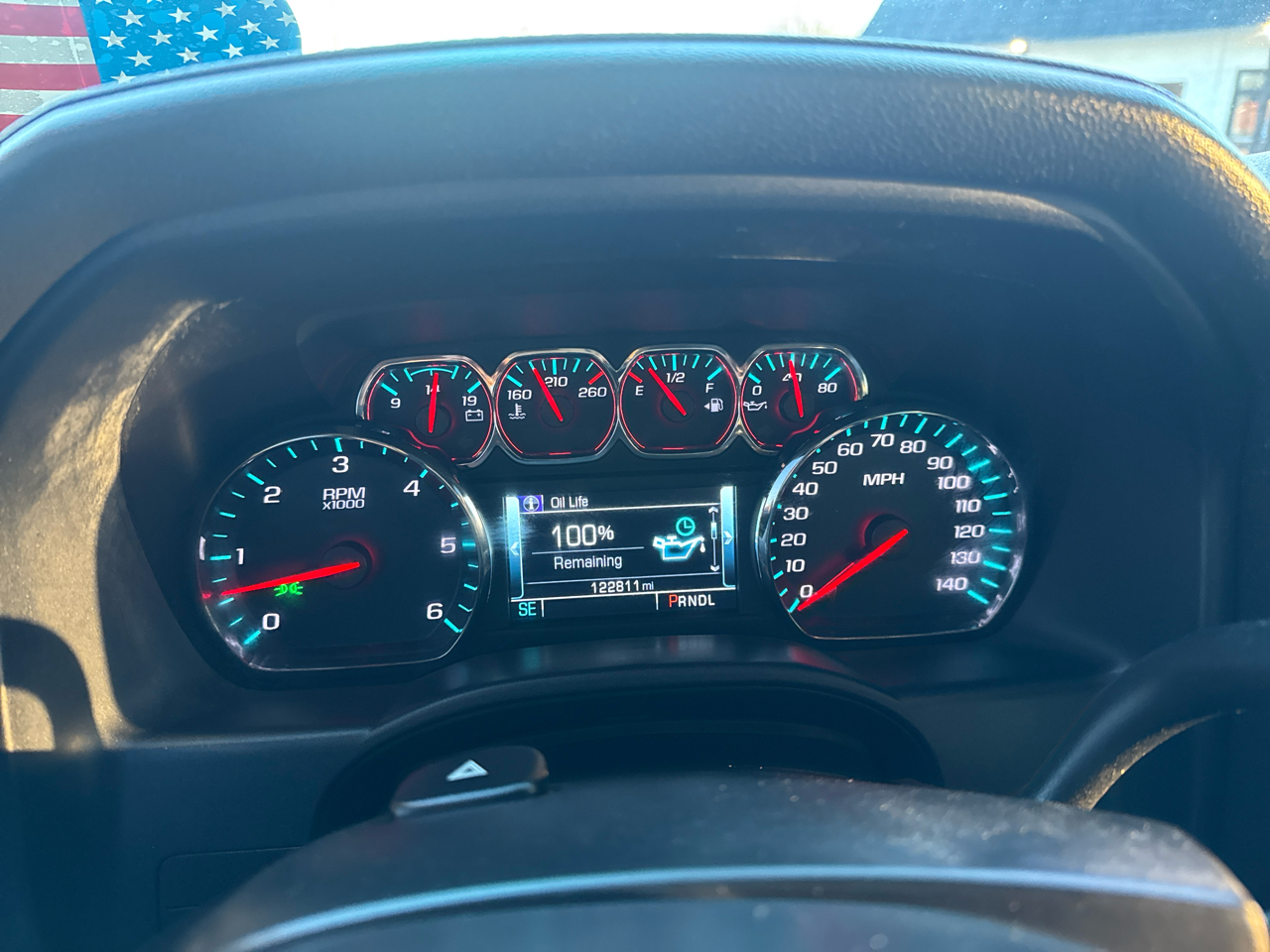 GMC Sierra 1500 4WD Crew Cab 143.5" SLT 2018