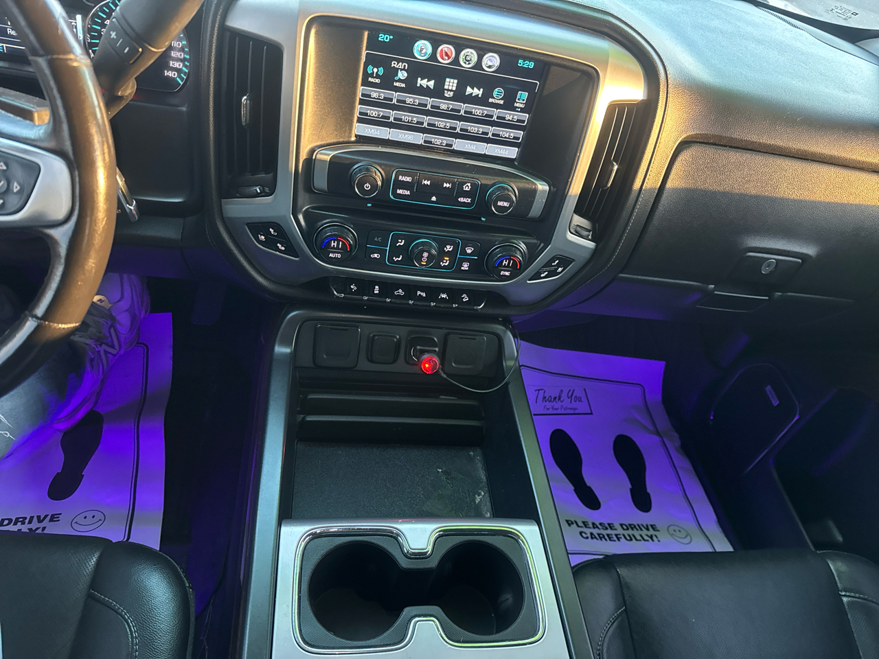 GMC Sierra 1500 4WD Crew Cab 143.5" SLT 2018