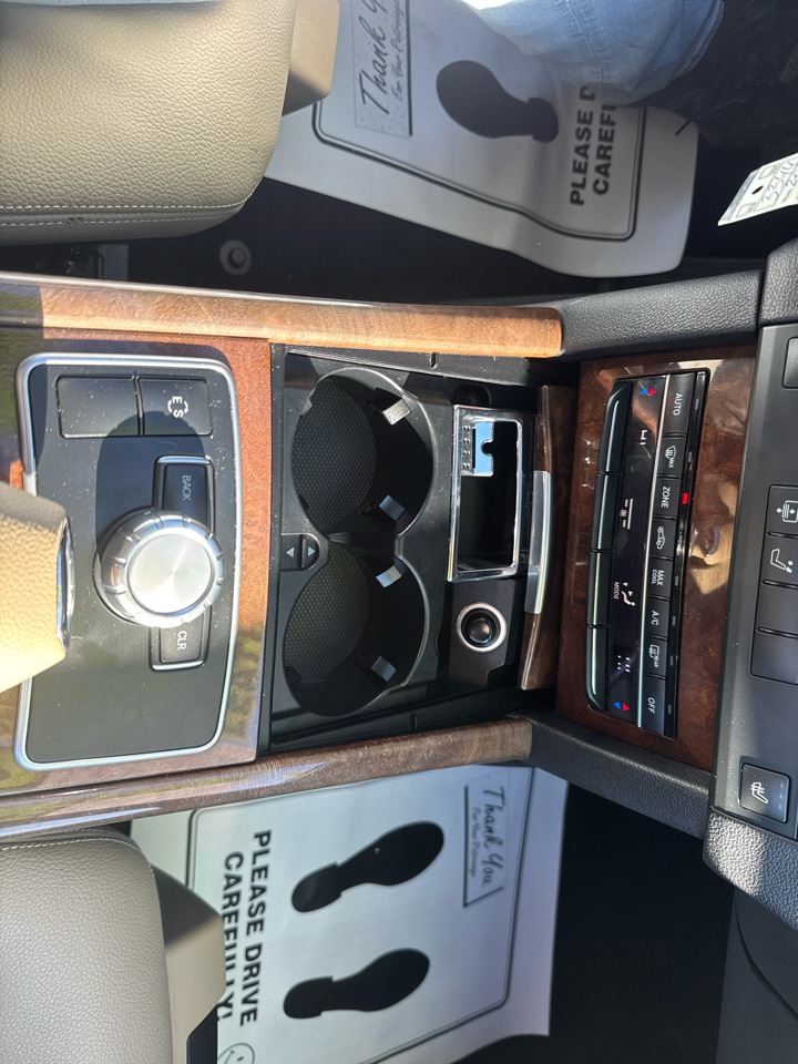 Mercedes-Benz E-Class E350 4MATIC Sedan 2013