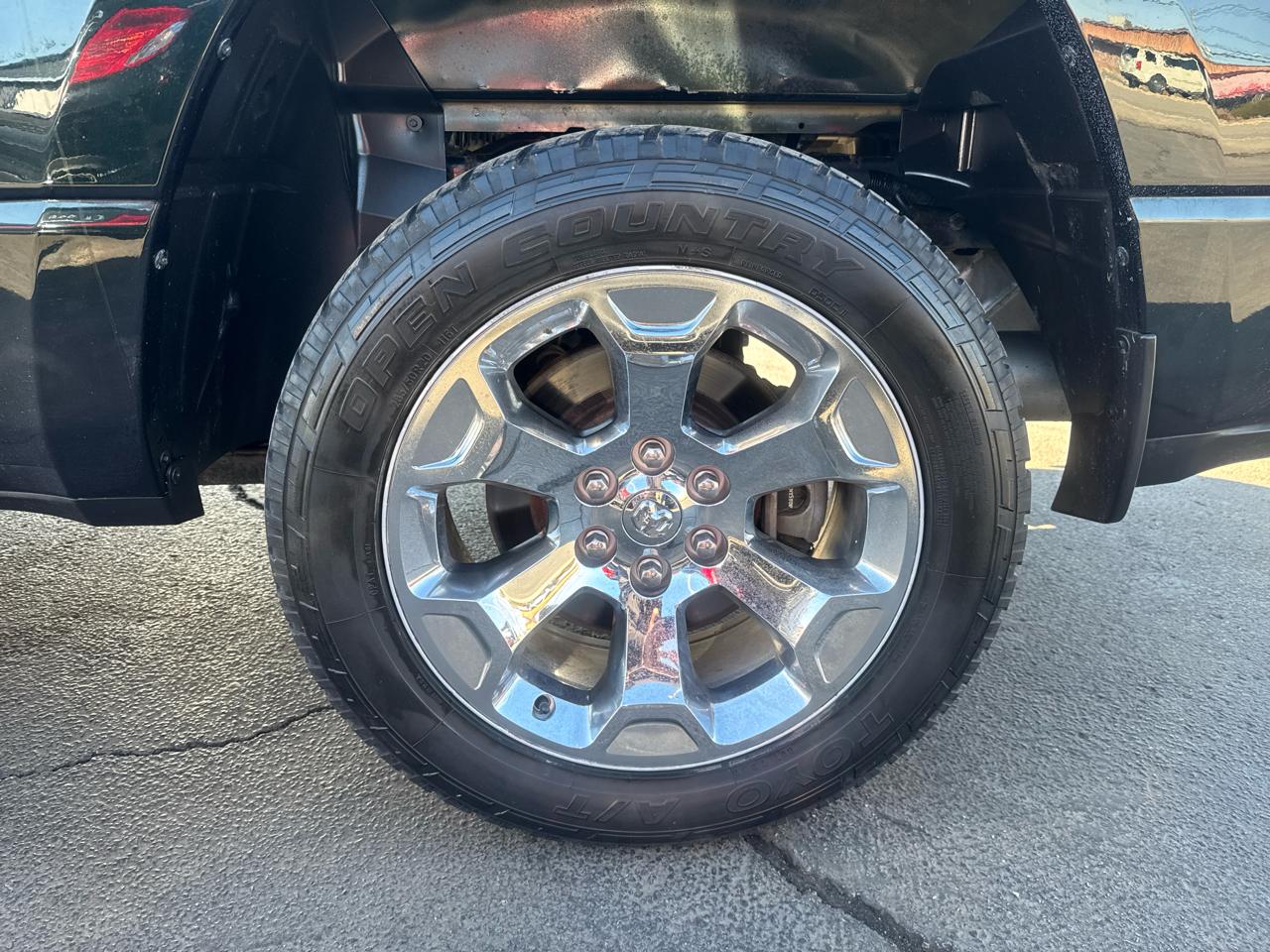 RAM 1500 Big Horn Crew Cab SWB 4WD 2019