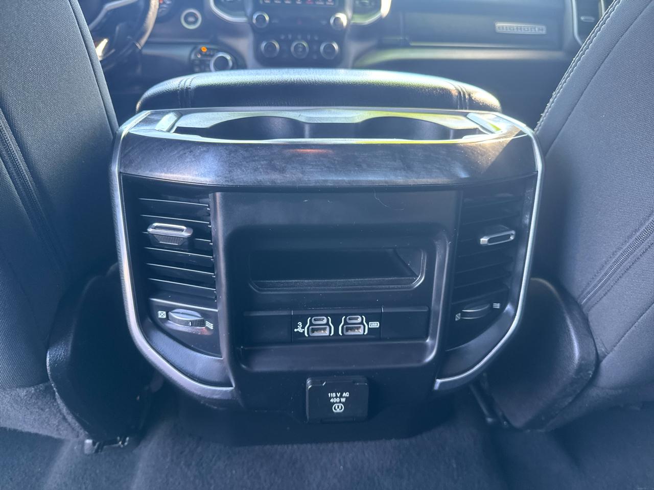 RAM 1500 Big Horn Crew Cab SWB 4WD 2019
