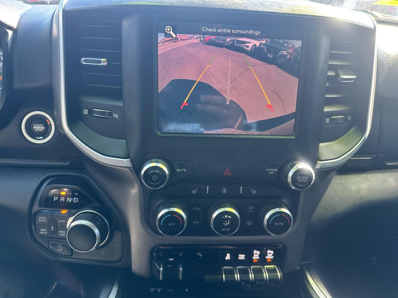 RAM 1500 Big Horn Crew Cab SWB 4WD 2019