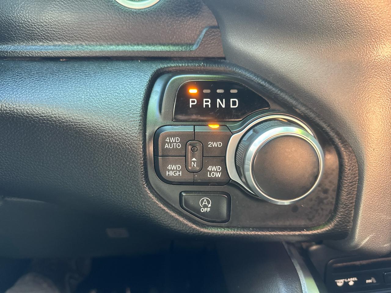 RAM 1500 Big Horn Crew Cab SWB 4WD 2019